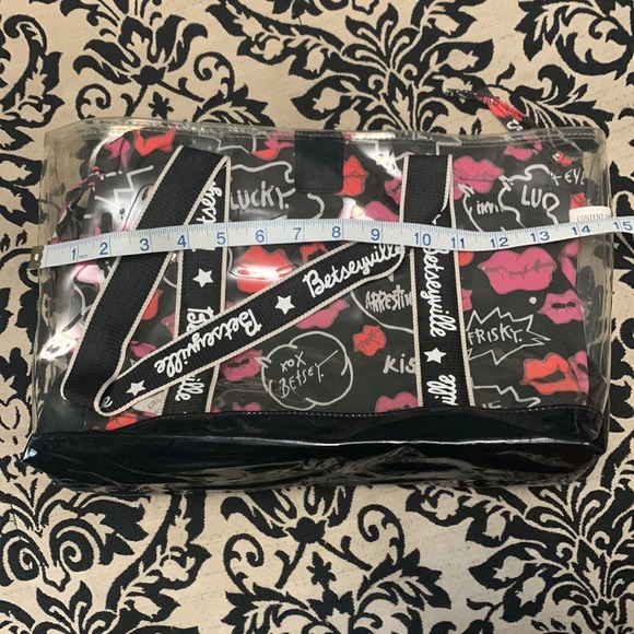 Betsey Johnson bag☑️ - Picture 5 of 7